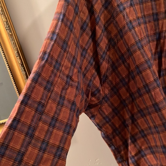 Women’s Long Sleeved Flannel Shirt, Size Large, Peace Love California, Blue - Picture 4 of 8